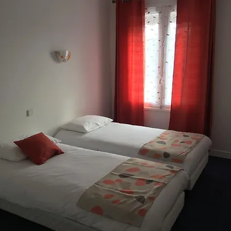 Hotel Bistrot De La Place 3*